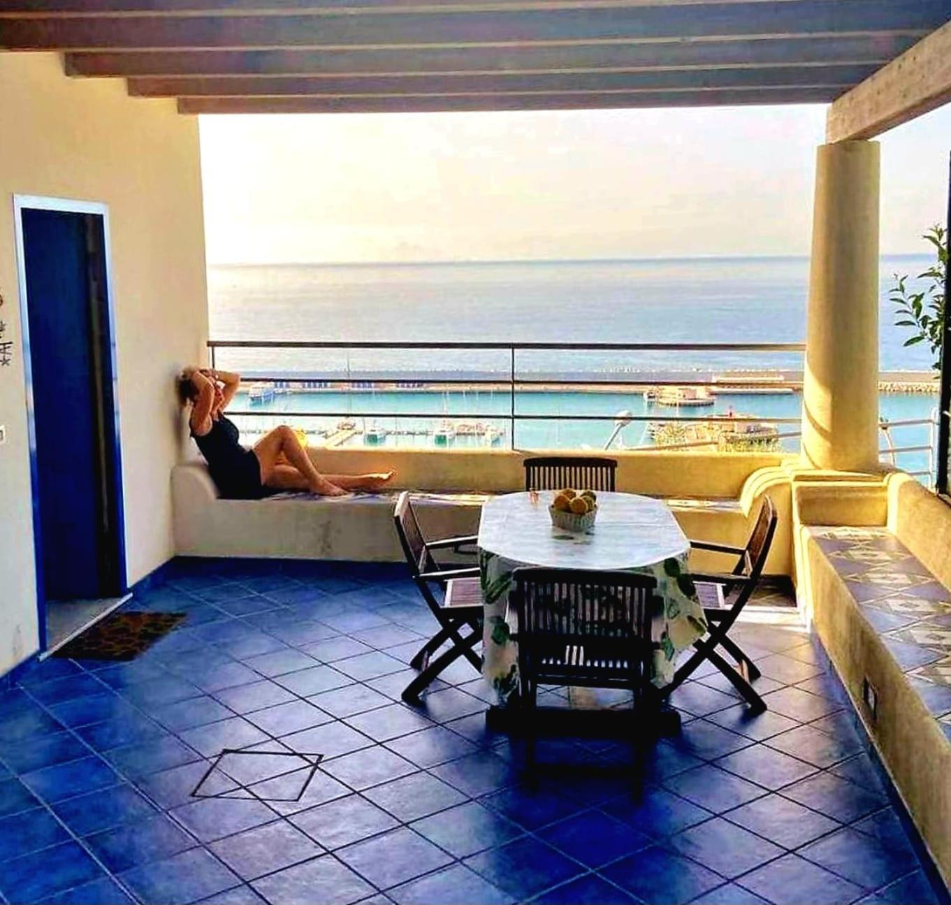 Magico Appartamenti Scafa - Marina Capo D'Orlando Exterior photo